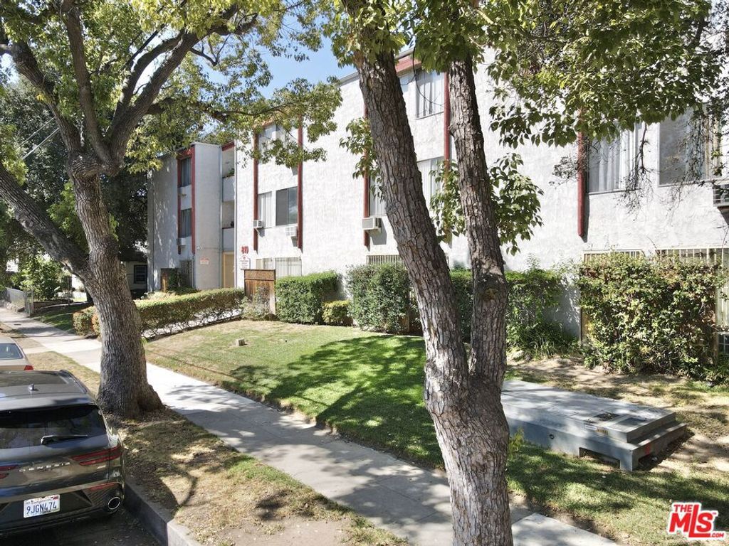 819 Wright Avenue, Pasadena, CA 91104 — exterior