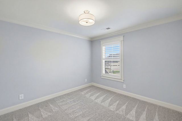 1124 Willow Springs Dr, Lebanon, TN 37087