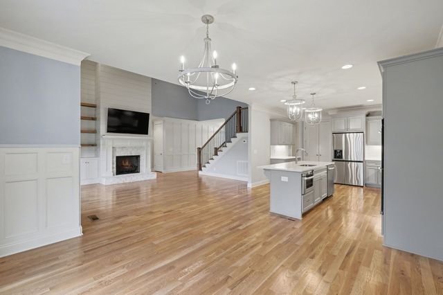 1124 Willow Springs Dr, Lebanon, TN 37087