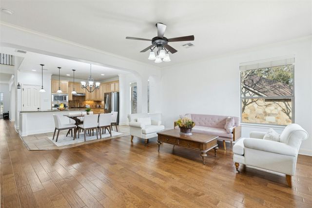 7429 Bonniebrook DR, Austin, TX 78735