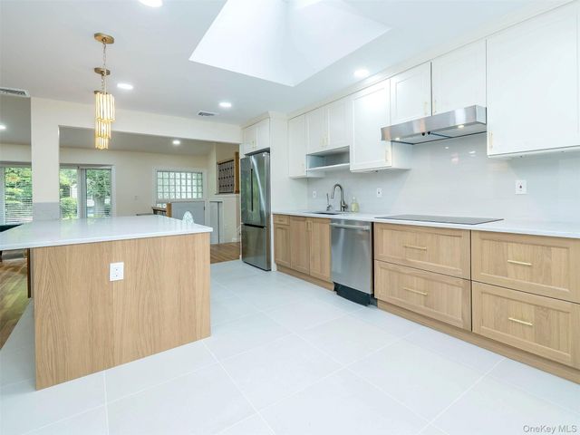 57 Sandy Hollow Road, Port Washington, NY 11050