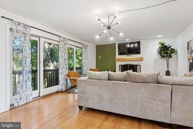 646 WOODVIEW DR, Hockessin, DE 19707