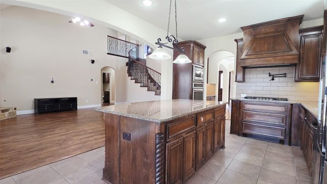 12381 Summertree Drive, Frisco, TX 75035