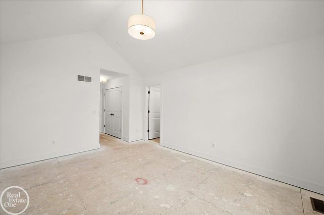 54125 Carrington Drive, Shelby Twp, MI 48316