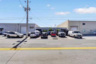4511 NE 6th Avenue, Oakland Park, FL 33334