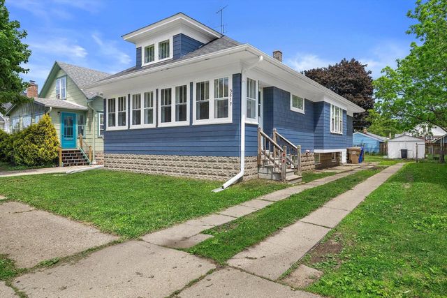 3819 10th AVENUE, Kenosha, WI 53140