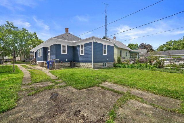 3819 10th AVENUE, Kenosha, WI 53140