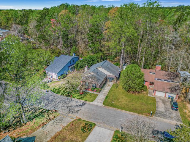 101 Outrigger Court, Summerville, SC 29485