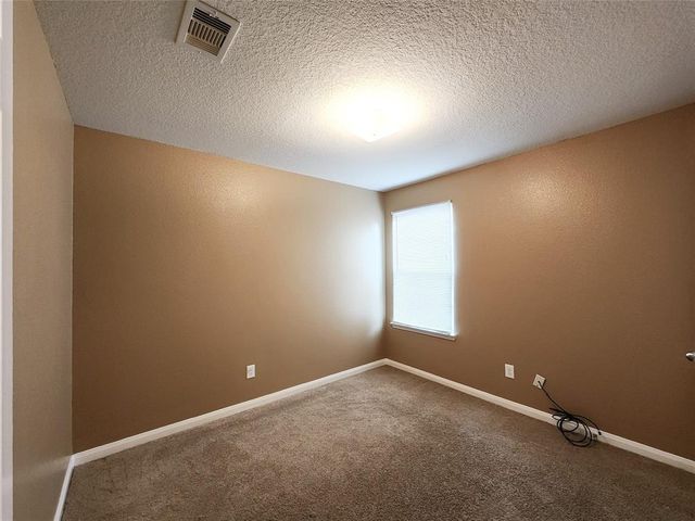 927 Paradise Road, Baytown, TX 77521