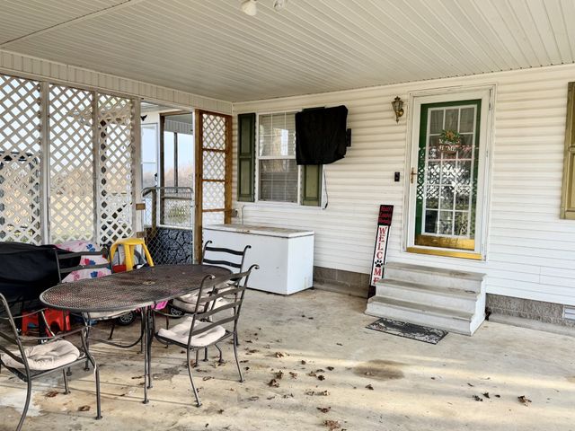 65 Pleasant Hill Rd, Springville, TN 38256