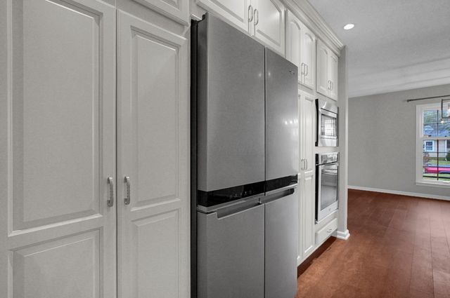 129 S Mulberry Street, Granville, OH 43023