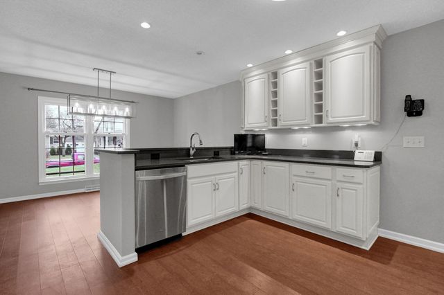 129 S Mulberry Street, Granville, OH 43023