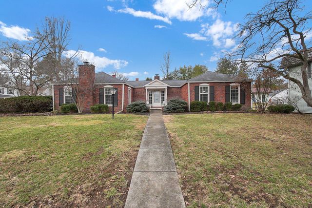 129 S Mulberry Street, Granville, OH 43023