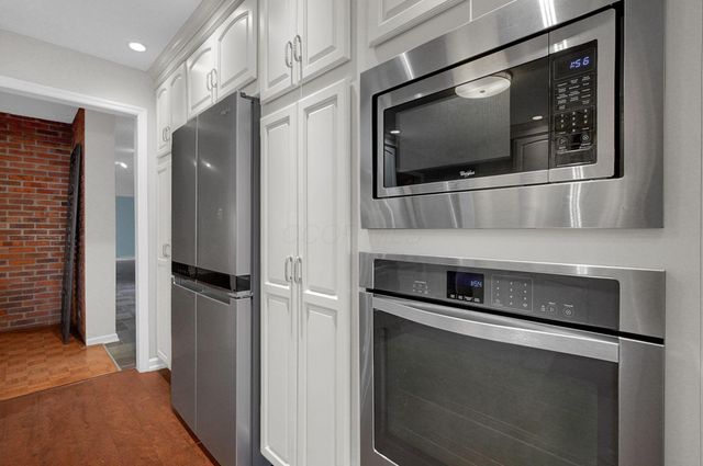 129 S Mulberry Street, Granville, OH 43023