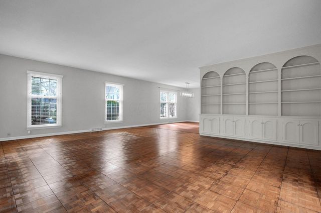129 S Mulberry Street, Granville, OH 43023