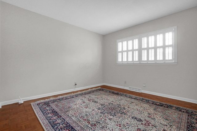 129 S Mulberry Street, Granville, OH 43023