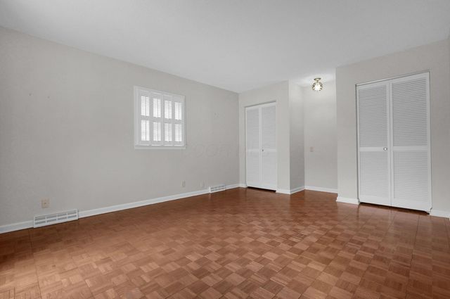129 S Mulberry Street, Granville, OH 43023