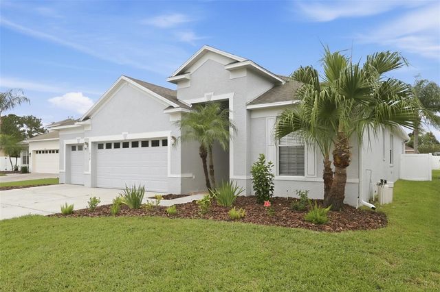 1028 APPIAN PLACE, Wesley Chapel, FL 33543