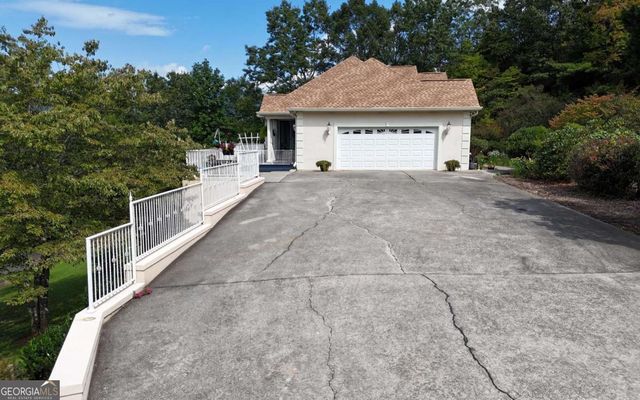 1701 Victoria Woods Drive, Hiawassee, GA 30546