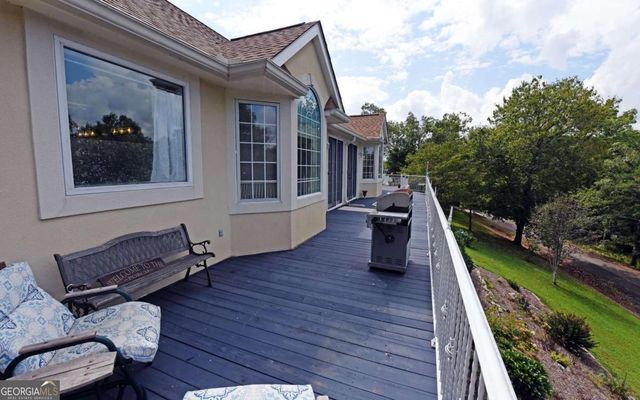 1701 Victoria Woods Drive, Hiawassee, GA 30546