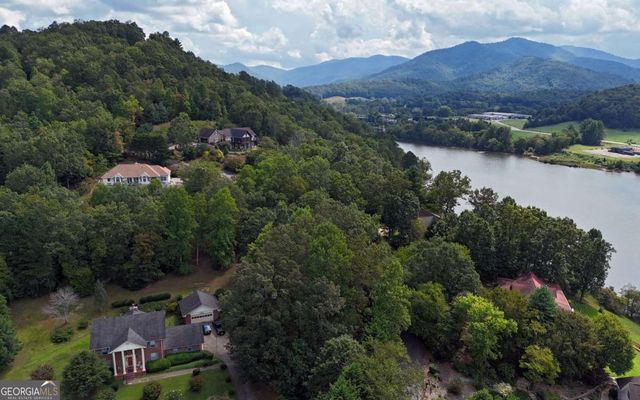 1701 Victoria Woods Drive, Hiawassee, GA 30546