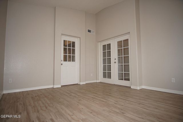 1532 Century Plant Drive, El Paso, TX 79912