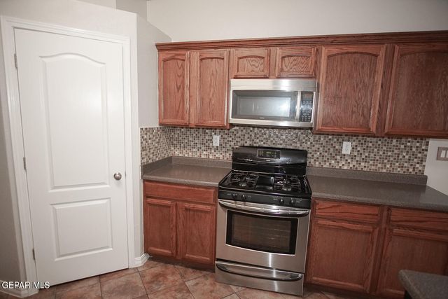 1532 Century Plant Drive, El Paso, TX 79912