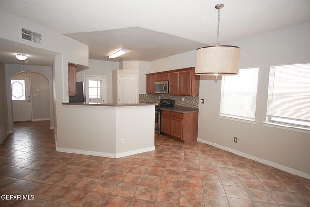 1532 Century Plant Drive, El Paso, TX 79912