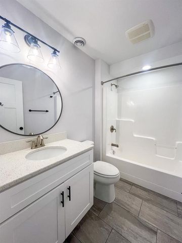 1322 Lake Street, Baraboo, WI 53913