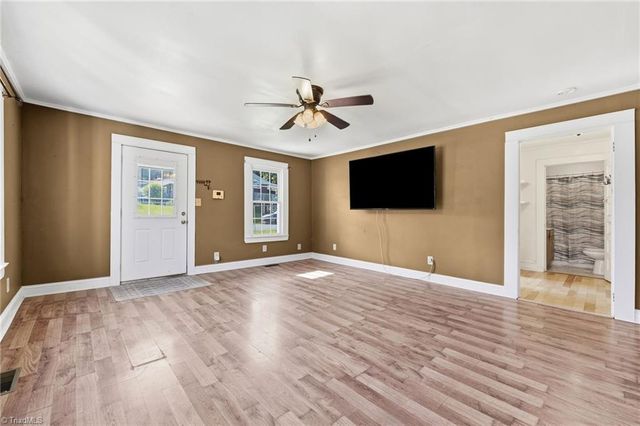 401 Sunset Drive, Randleman, NC 27317