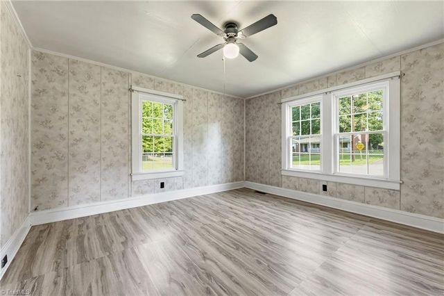 401 Sunset Drive, Randleman, NC 27317