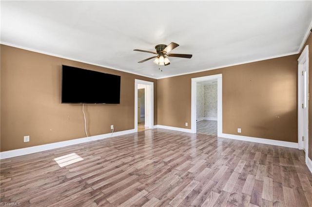 401 Sunset Drive, Randleman, NC 27317
