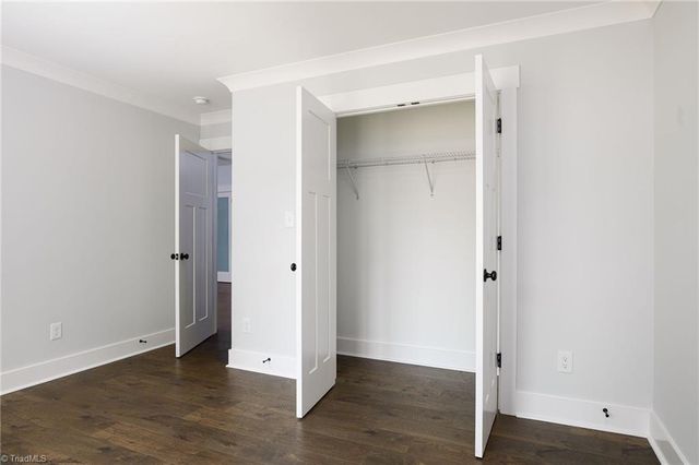 211 Snapdragon Place, Lexington, NC 27295