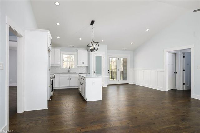 211 Snapdragon Place, Lexington, NC 27295