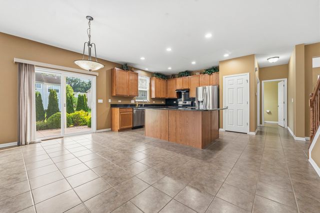 2023 Torino Drive, Elgin, IL 60123