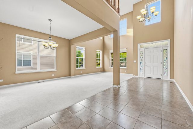 2023 Torino Drive, Elgin, IL 60123