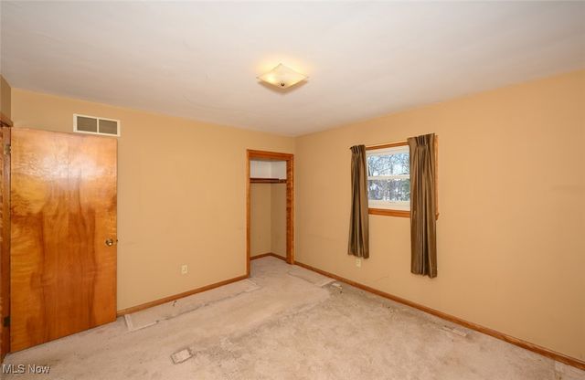 277 Lake Front Drive, Akron, OH 44319