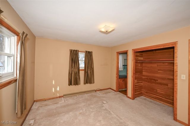 277 Lake Front Drive, Akron, OH 44319