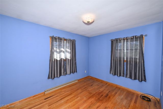 277 Lake Front Drive, Akron, OH 44319