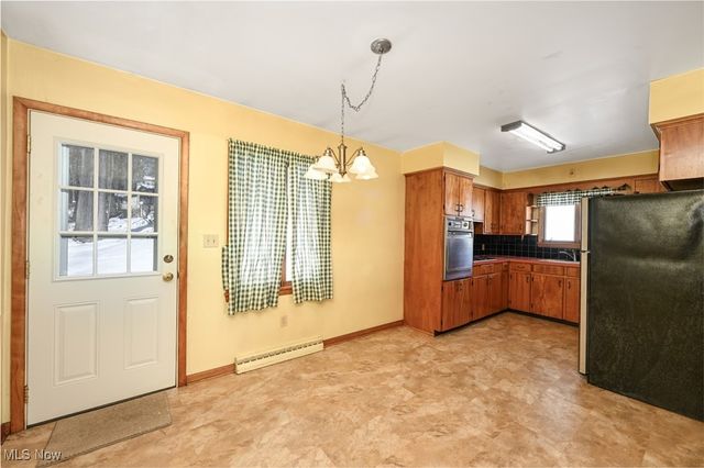 277 Lake Front Drive, Akron, OH 44319