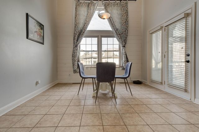 1005 Autumn Ridge Drive, Lexington, KY 40509