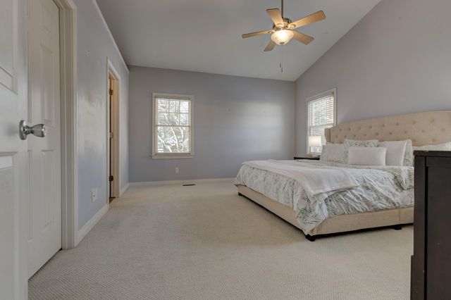 1005 Autumn Ridge Drive, Lexington, KY 40509