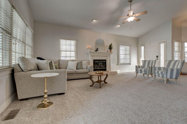 1005 Autumn Ridge Drive, Lexington, KY 40509