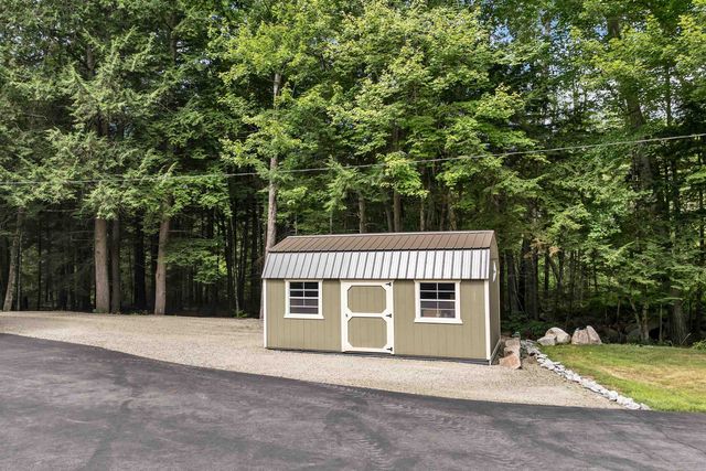 108 Maple Manor Road, Conway, NH 03813