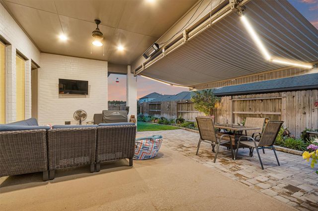 23672 Silver Palm Trail, New Caney, TX 77357