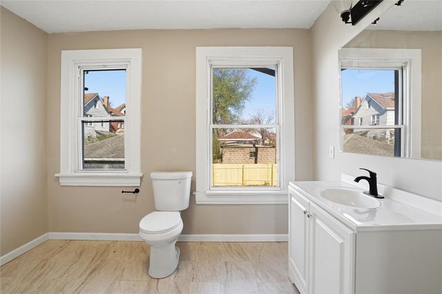 1407 Maple St, Mckeesport, PA 15132