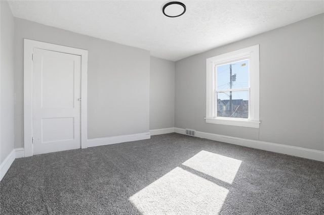 1407 Maple St, Mckeesport, PA 15132