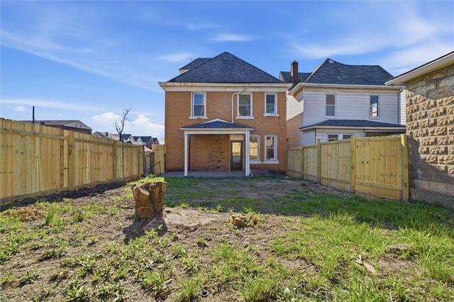 1407 Maple St, Mckeesport, PA 15132