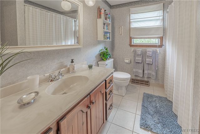 105 OBrien Drive, Lockport City, NY 14094