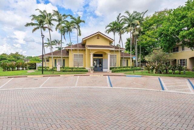 1912 SW 60th Avenue, North Lauderdale, FL 33068